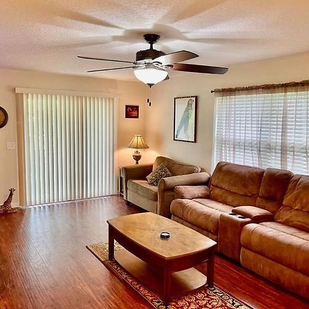 Cozy Modest Home Near Universal Studios/Volcanobay ออร์ลันโด ภายนอก รูปภาพ